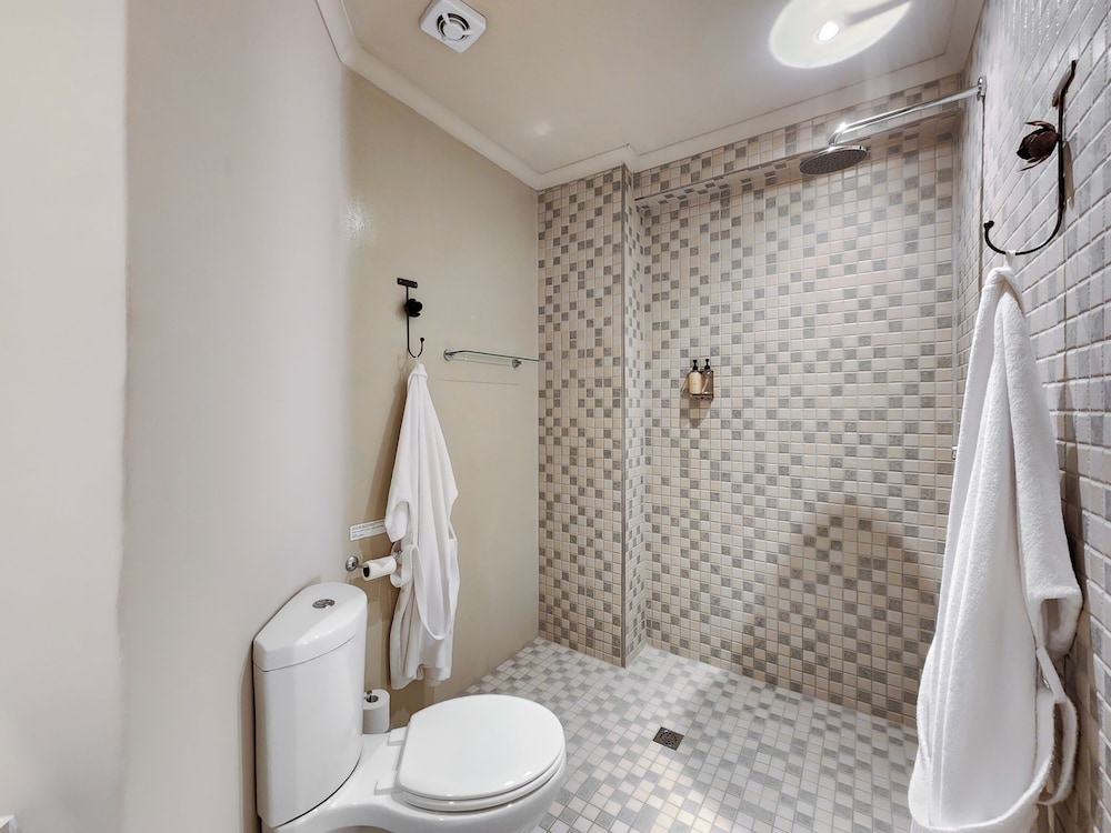 Rouge On Rose Boutique Hotel 49/49