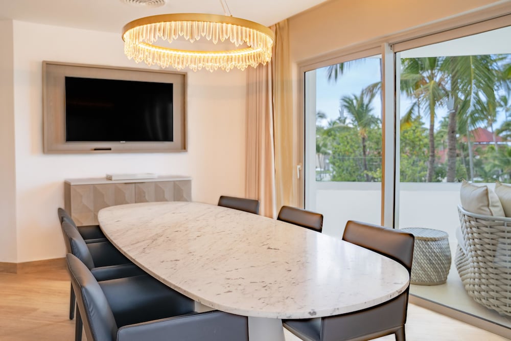 Grand Bavaro Princess All Suites Resort Spa and Casino 35/44