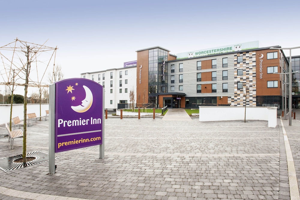 Premier Inn Worcester City Centre 50/58