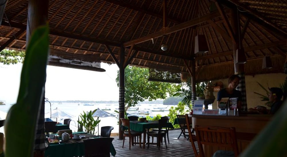 Tamarind Beach Bungalows 10/63