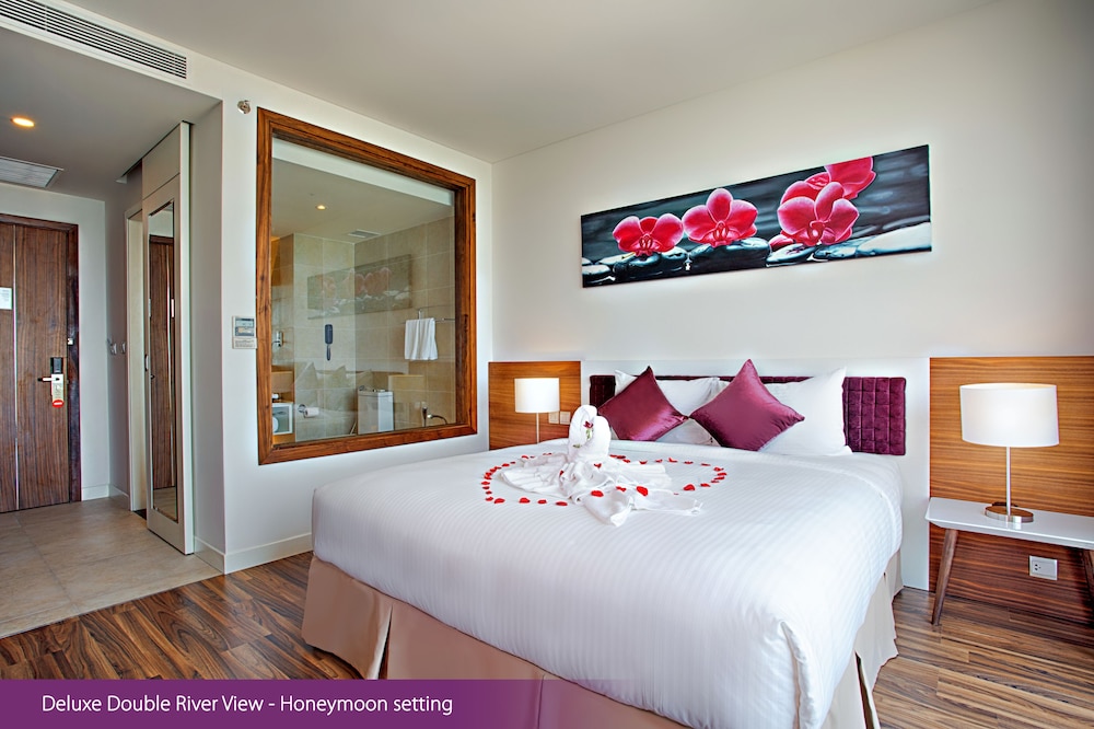 Vanda Hotel 14/70
