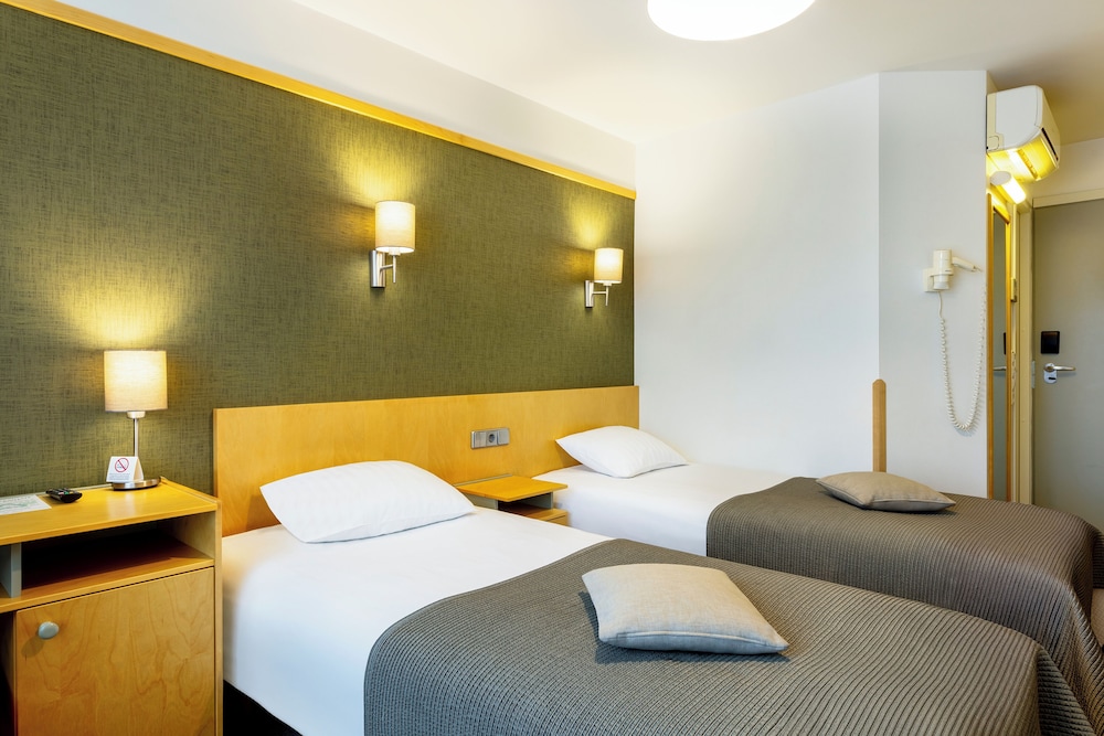 Tartu Hotel 15/81