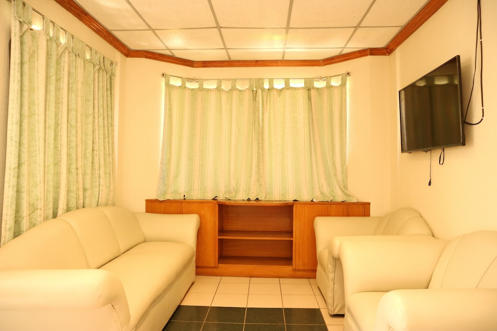 Puerto De San Juan Beach Resort Hotel 29/49