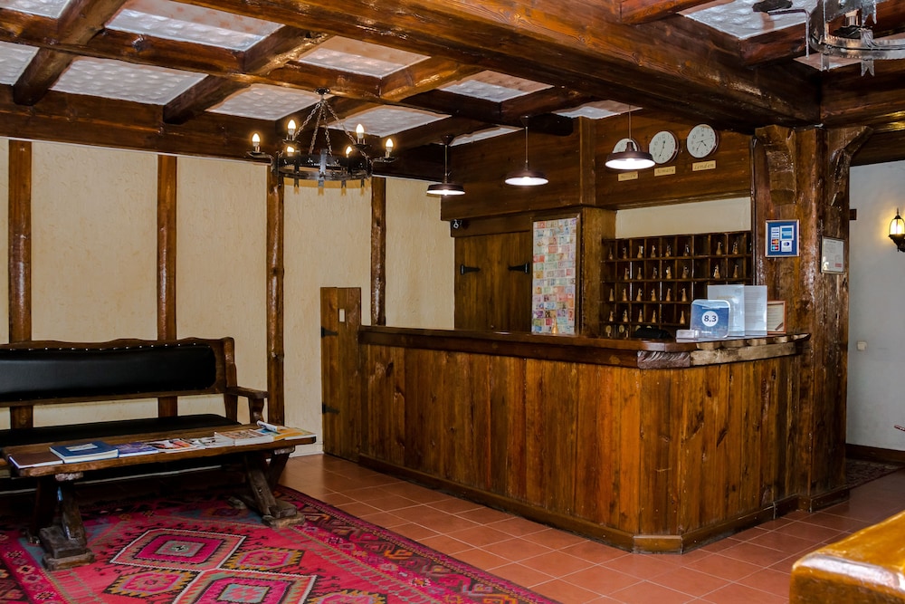 Saraichik Hotel 7/52