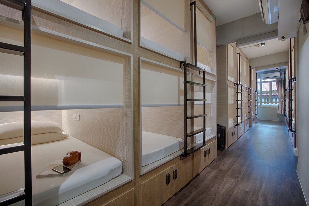 Galaxy Pods Capsule Hotel Boat Quay 24/39