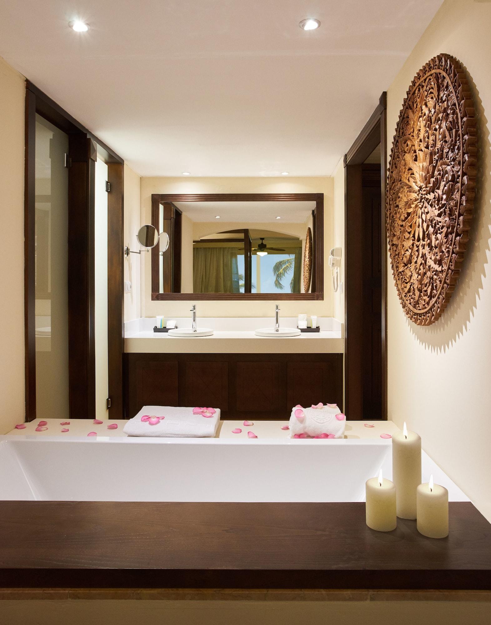 1 Bedroom, Suite, Indoor Jetted Tub