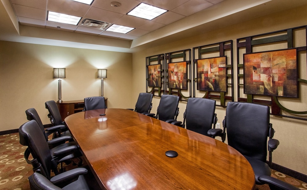 Hyatt Place Columbus-North 50/56