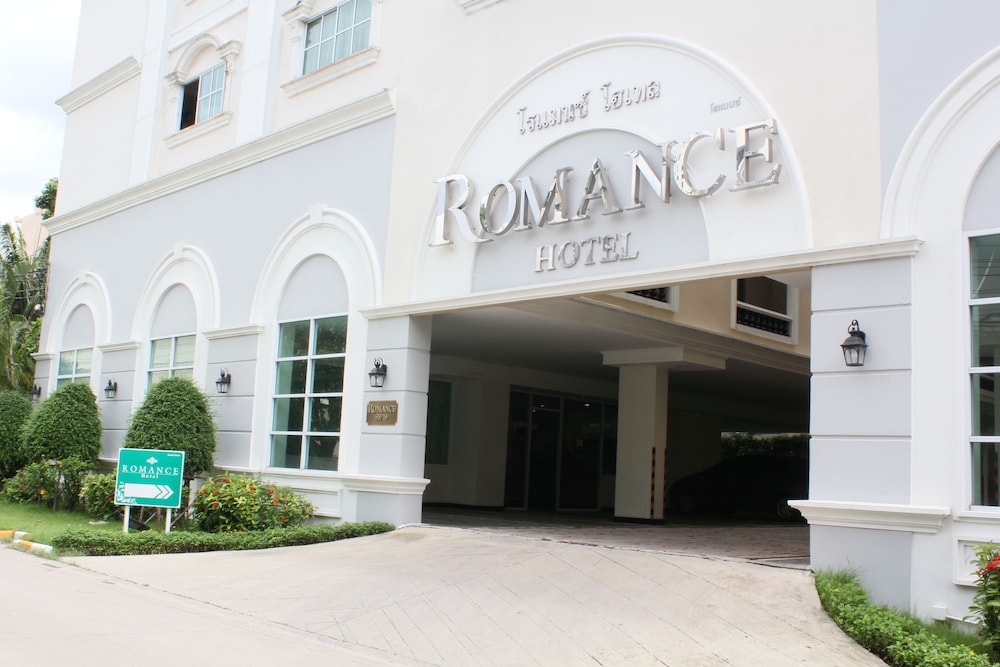 Romance Hotel Srinakarin 9/80