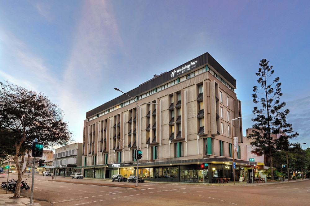Madison Plaza Townsville 6/64