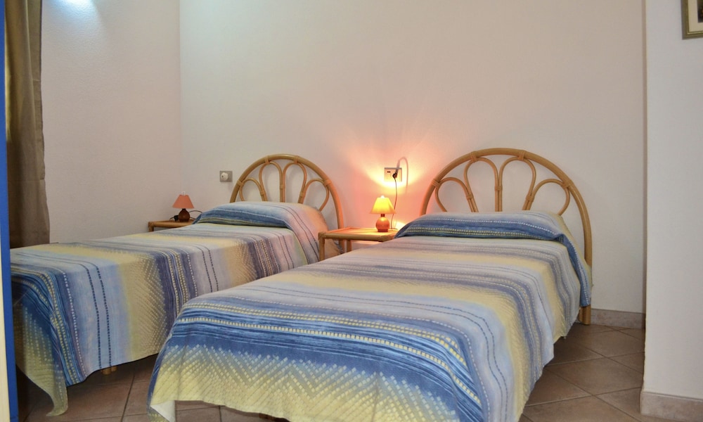 Villaggio Porto Corallo 17/50