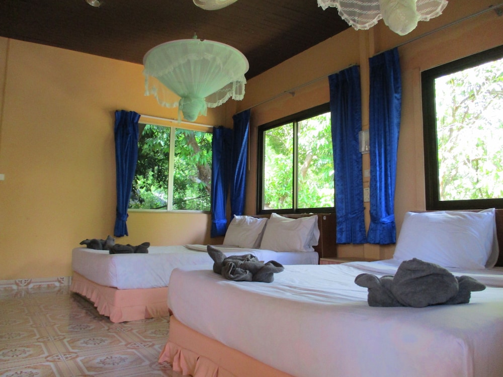 Khao Sok Island Resort And Spa 26/49