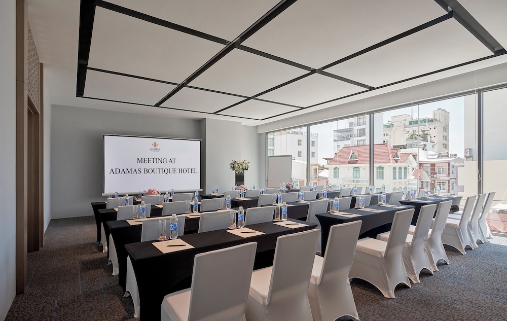 Adamas Boutique Hotel 40/50