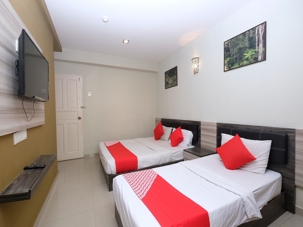 OYO 1153 Heaven Hill Hotel 1 6/16