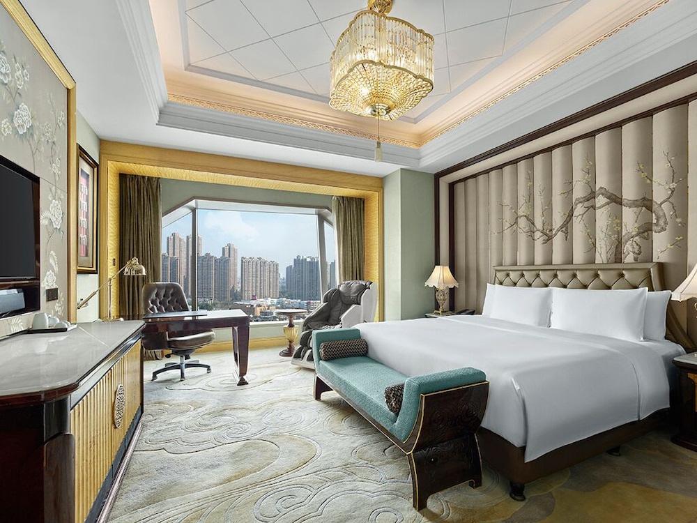 Wanda Reign Wuhan 27/67