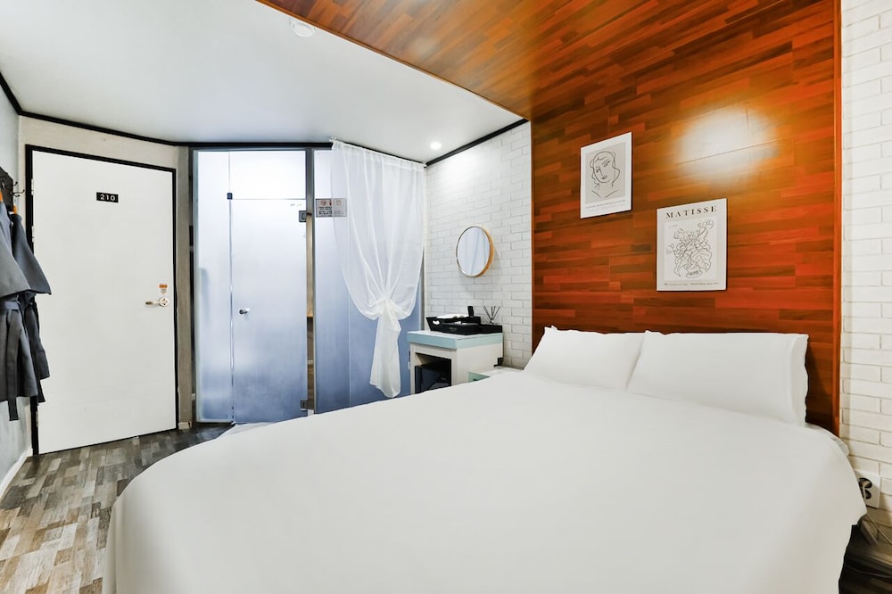 Hotel Atti 24/50