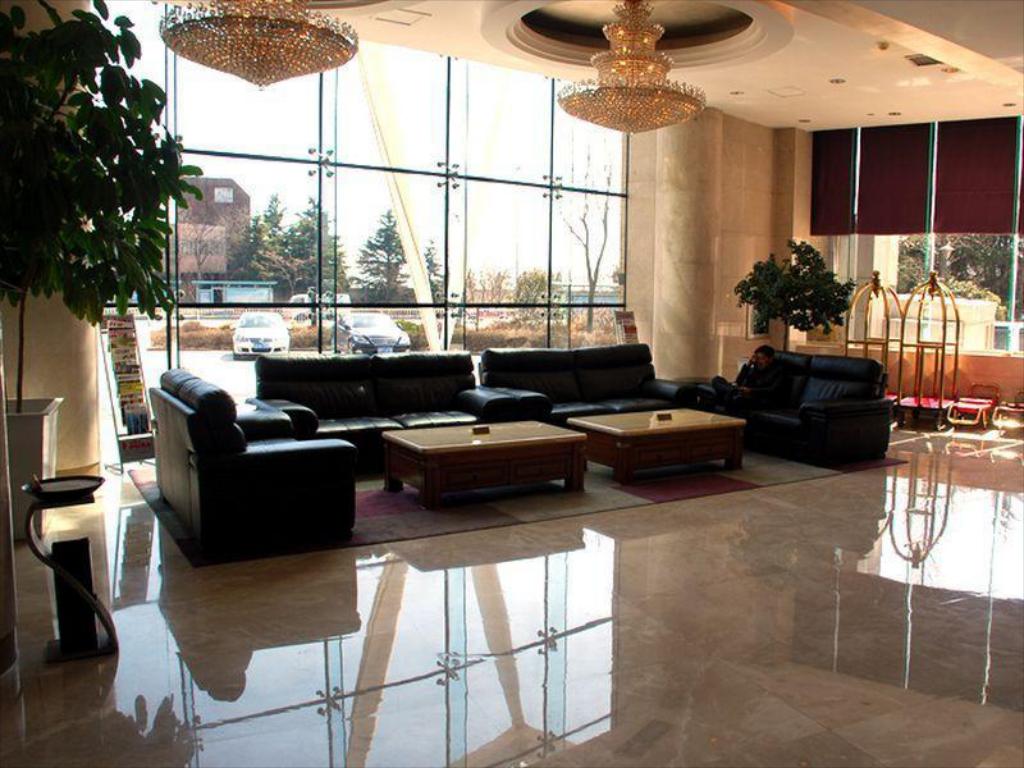 Sophia International Hotel Qingdao 20/28