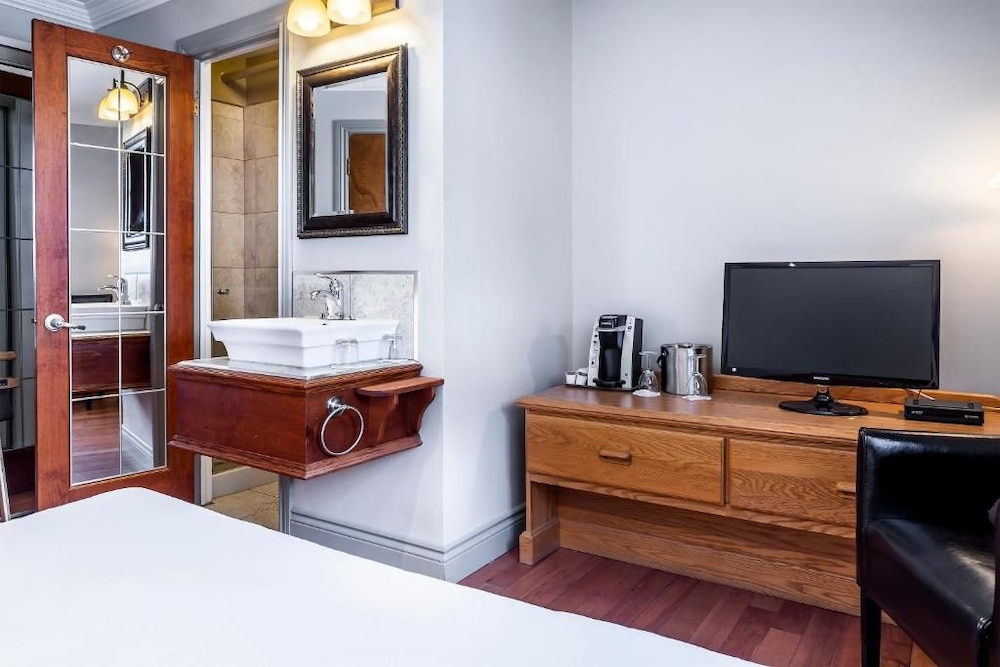 Hotel Louisbourg 45/49