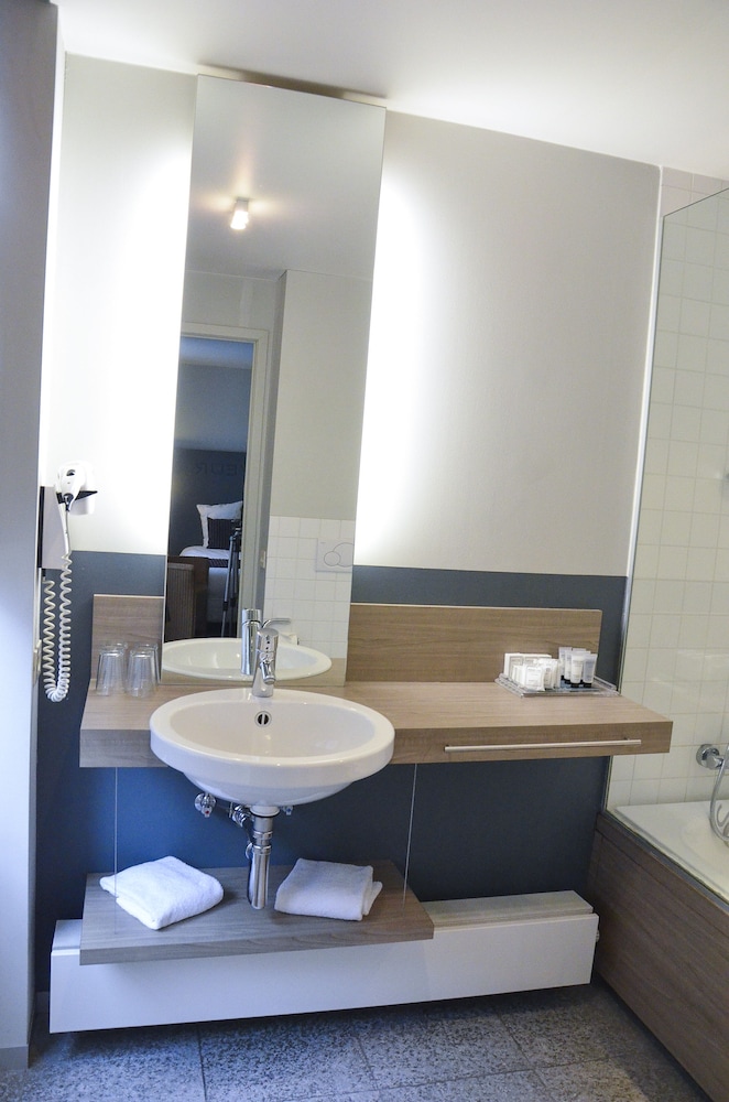 Hotel Saint Sauveur 50/50