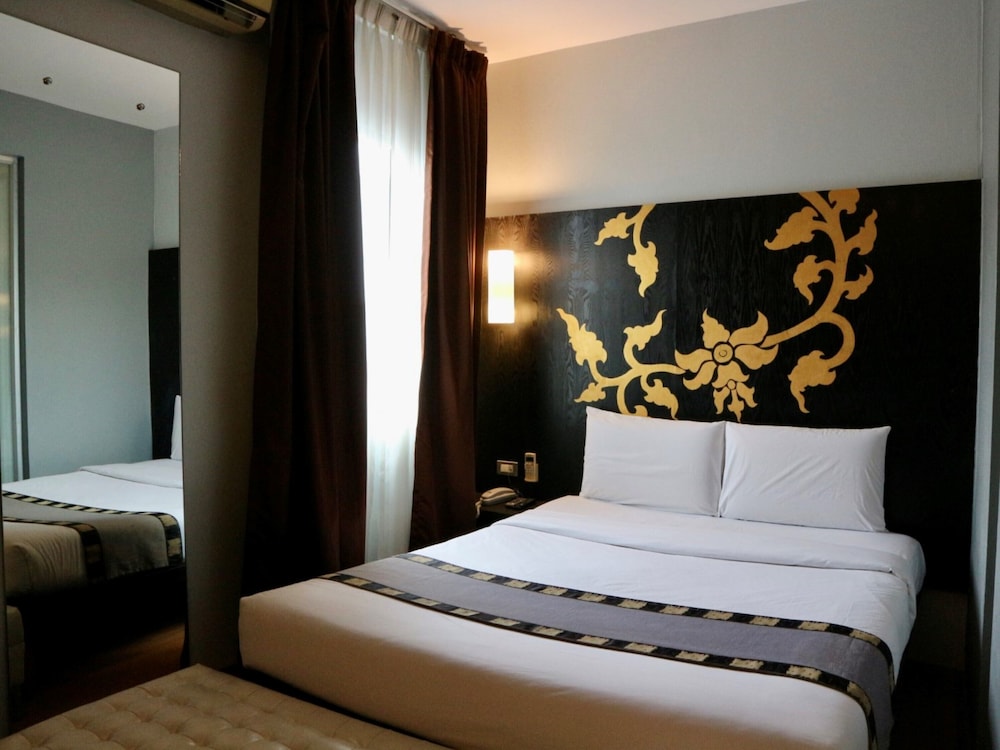 SUPERIOR, DOUBLE BED