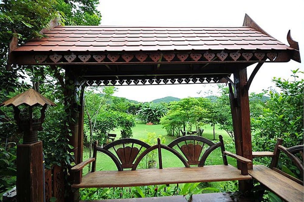 Baan Suan Rojjana 8/49
