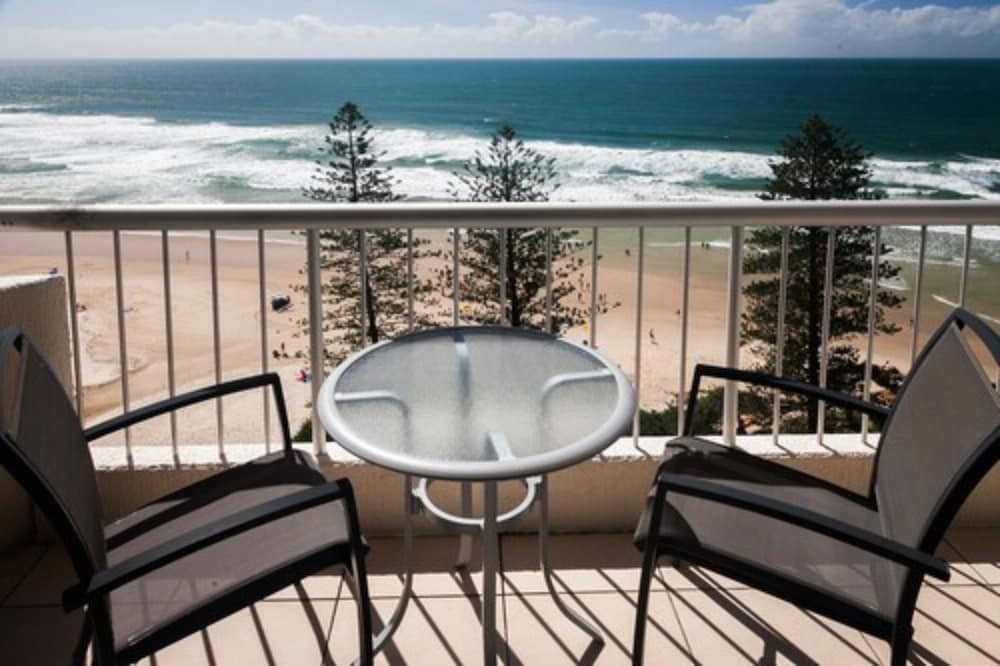 Coolum Caprice 71/76
