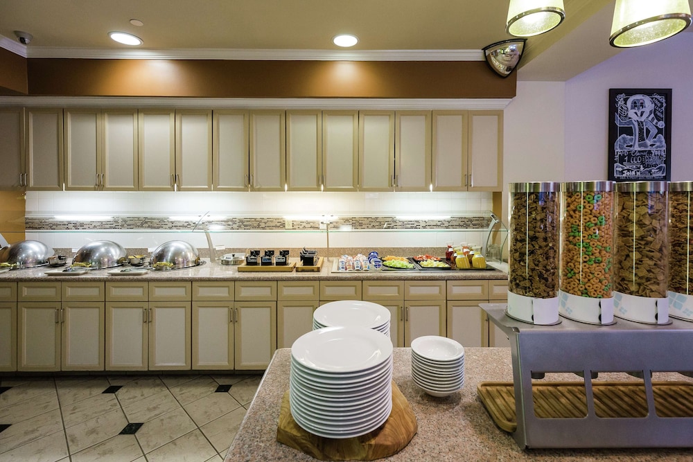 Hilton Garden Inn Atlanta Northpoint Hotel 24/65