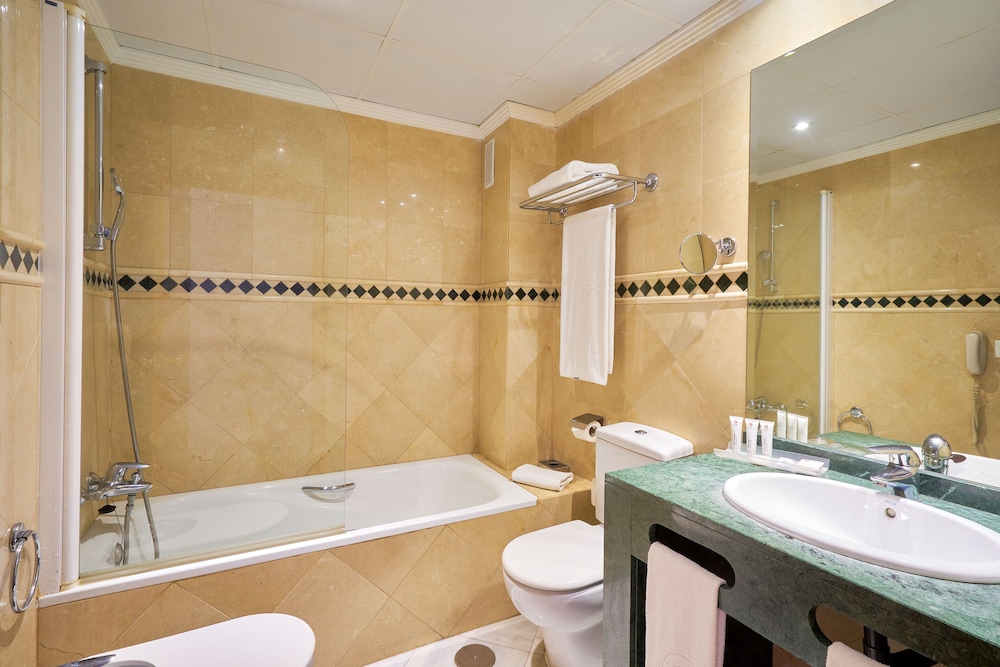 Hotel Exe Ciudad De Cordoba 27/28
