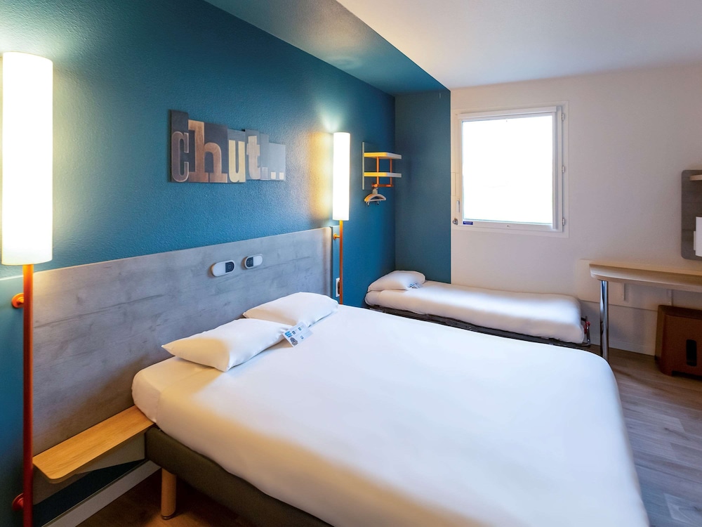 ibis budget Pertuis Portes du Luberon 24/65