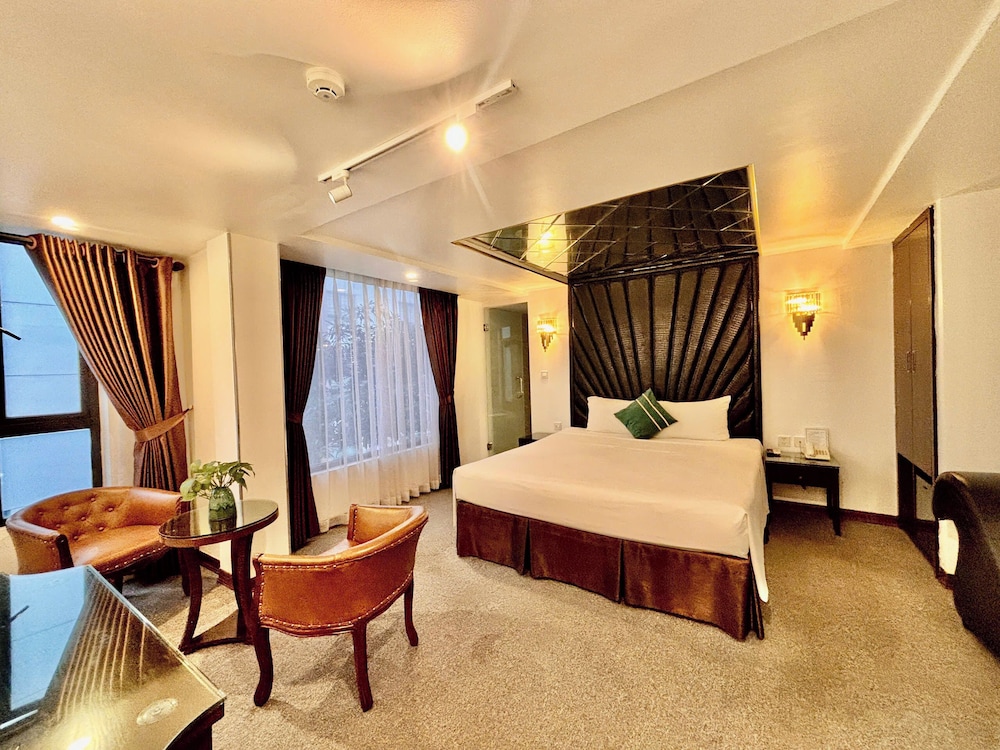 Dinh Ami Hanoi Hotel 34/63