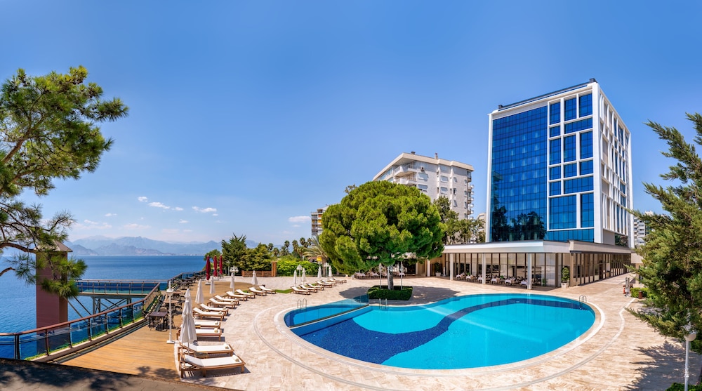 Delta Hotels by Marriott Antalya Lara - Adult Only 18 Plus 6/33