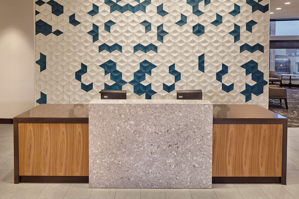 Hyatt Place State College 5/61