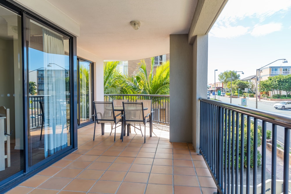 Belaire Place 3/50