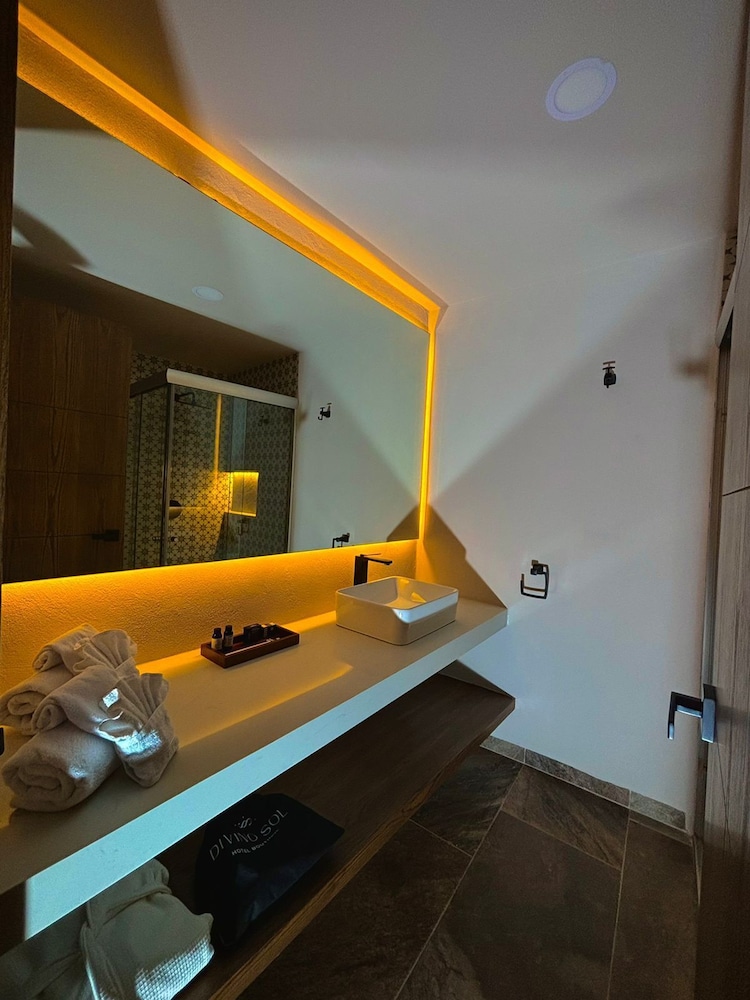 Hotel Boutique Divino Sol 50/50
