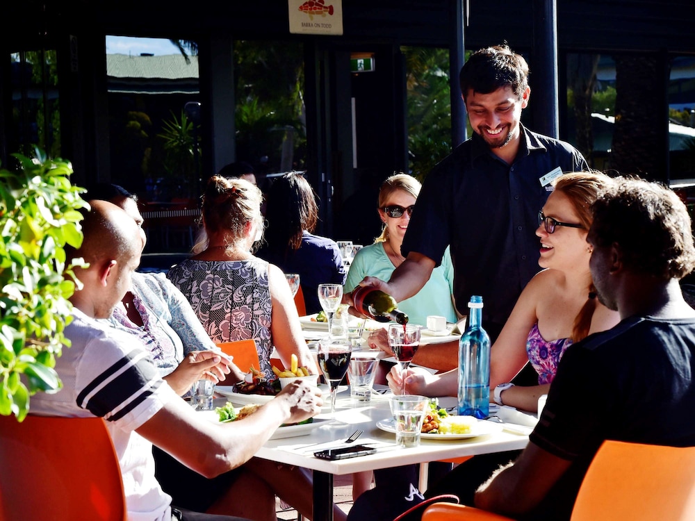 Mercure Alice Springs Resort 36/57