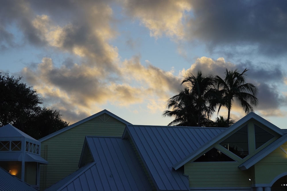 Jupiter Waterfront Inn 7/62