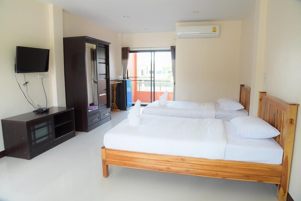 Bh Place Apartment 13/28