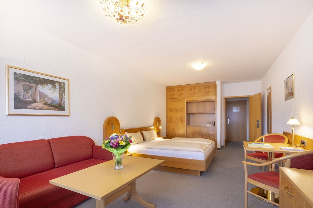 Landhotel Seeg 26/40