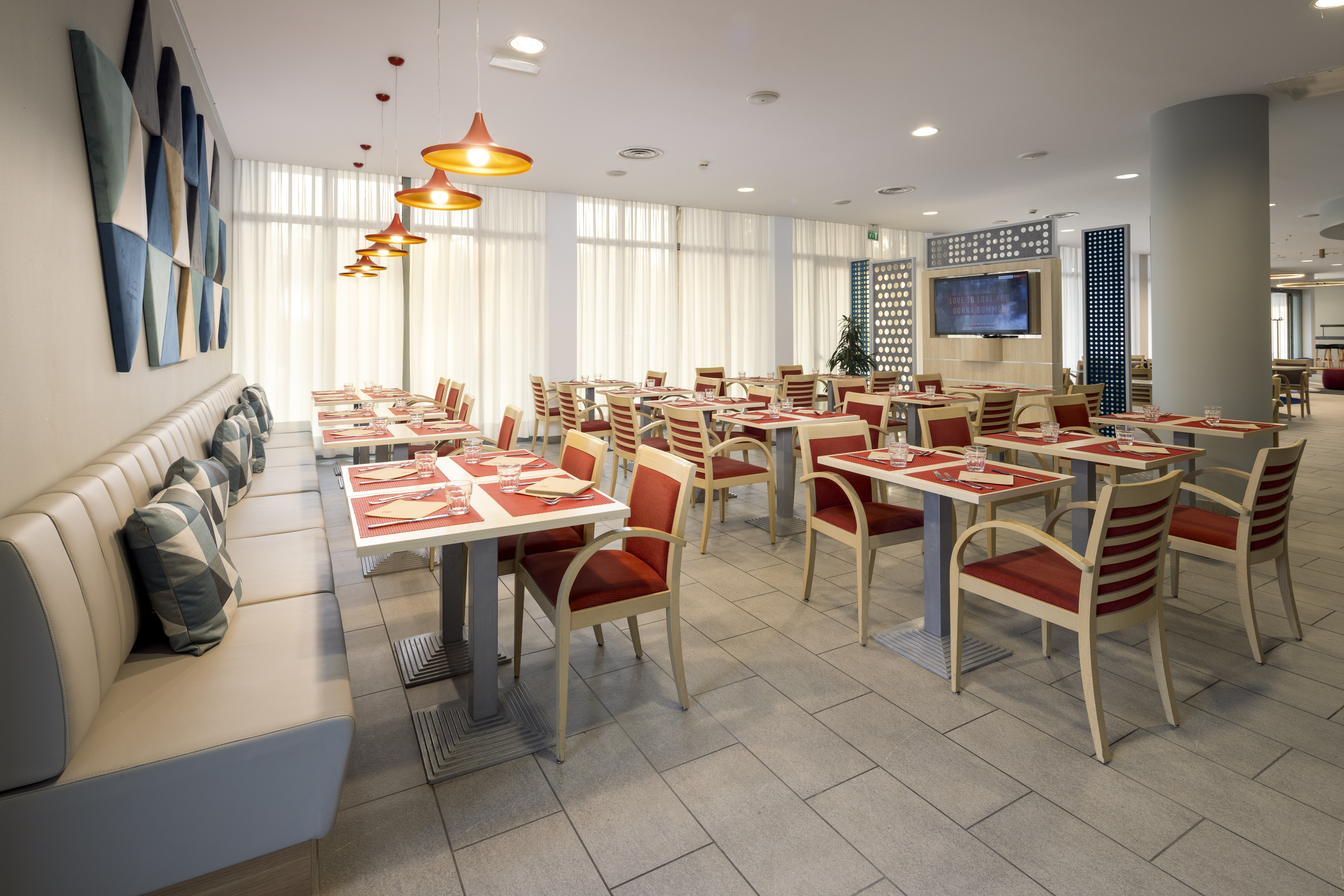 Express Holiday Inn Parma 48/59