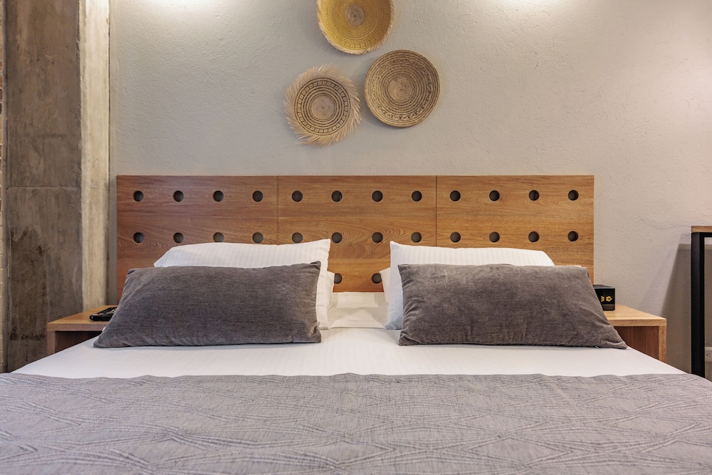 The Somos Flats Laureles 2/49