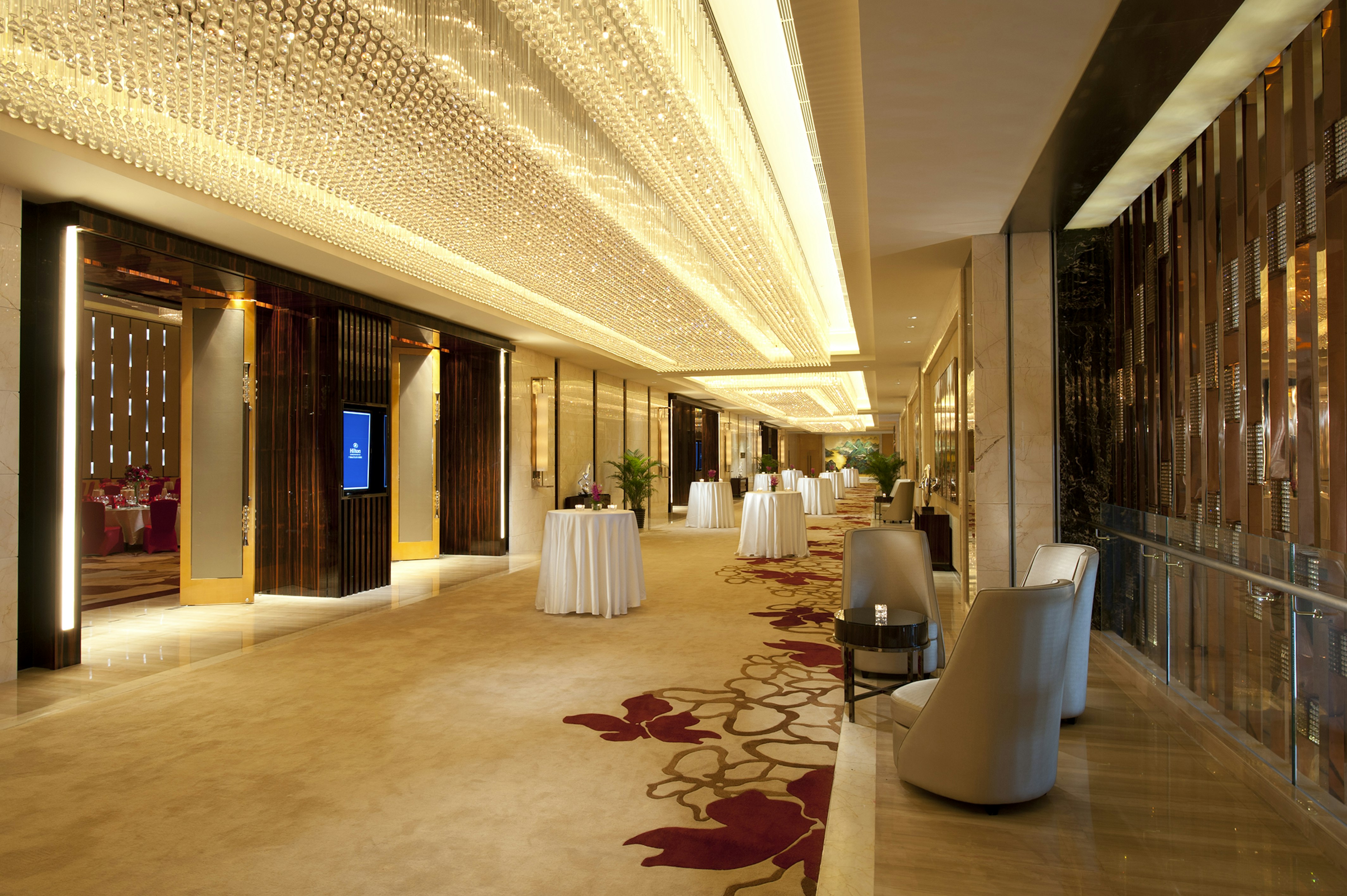 Hilton Guangzhou Baiyun Hotel 40/56