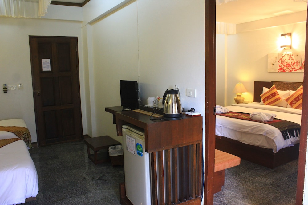 Rainforest Chiangmai Hotel 21/81