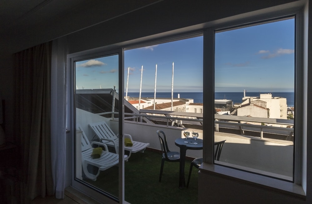 Hotel Ponta Delgada 84/122