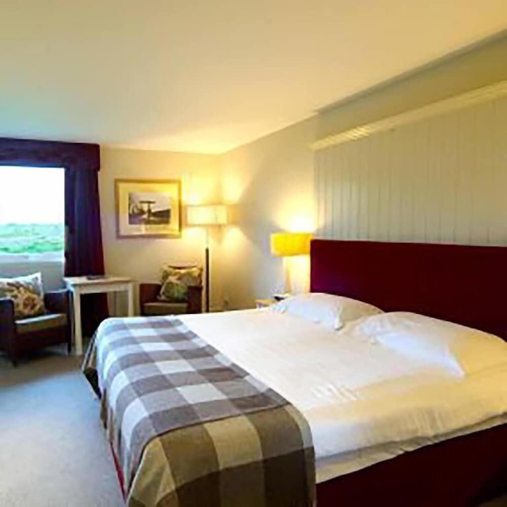 Westmorland Hotel 12/69