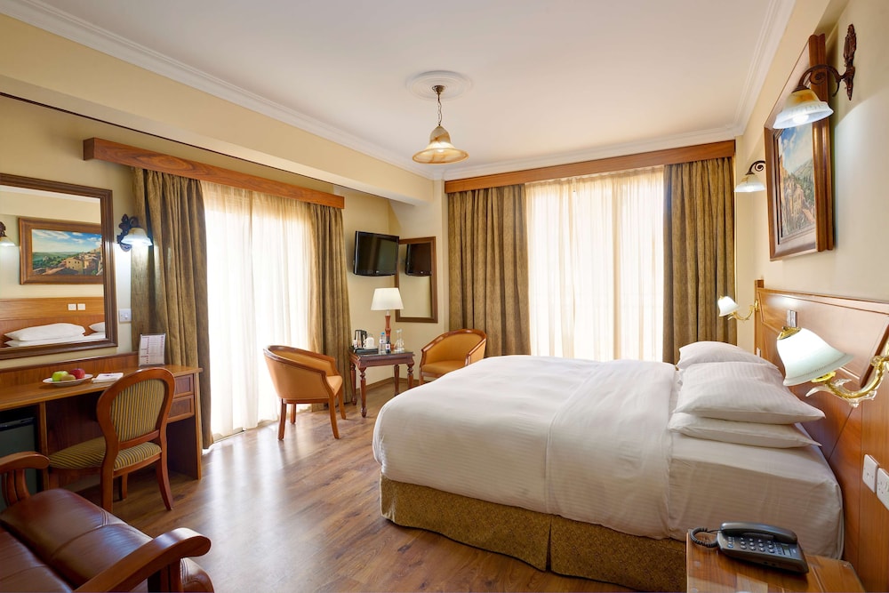 Semeli Hotel 5/39