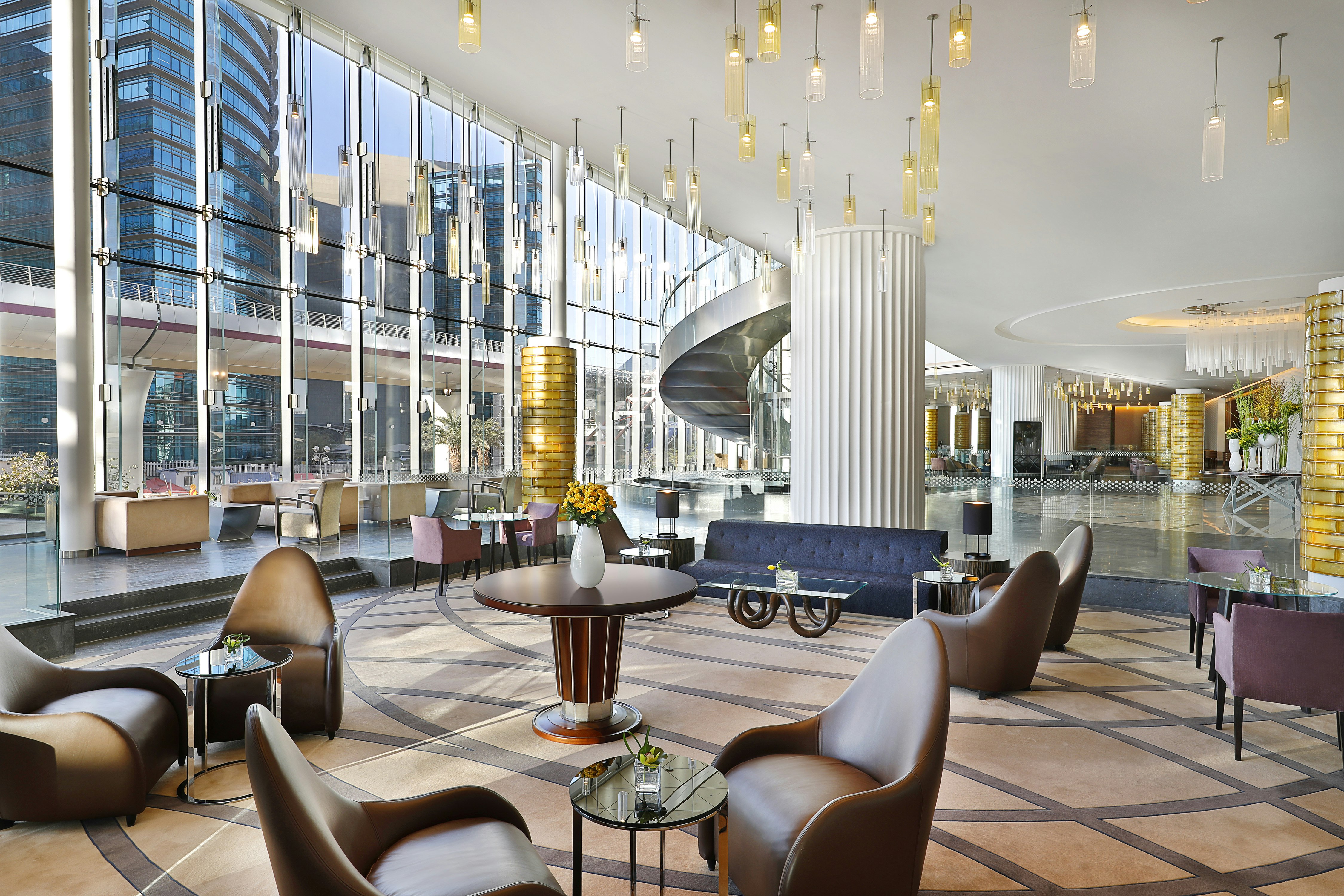 فندق هيلتون الرياض والشقق الفندقيه(Hilton Riyadh Hotel & Residences) 41/82
