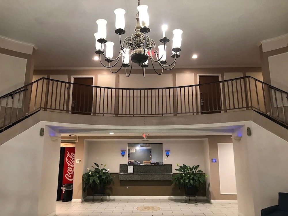 Regency Inn & Suites Houston East I 10 in HOUSTON - TX