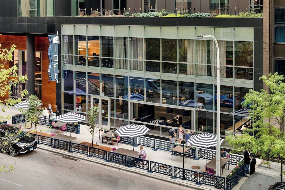 Aloft Chicago Mag Mile in CHICAGO - IL