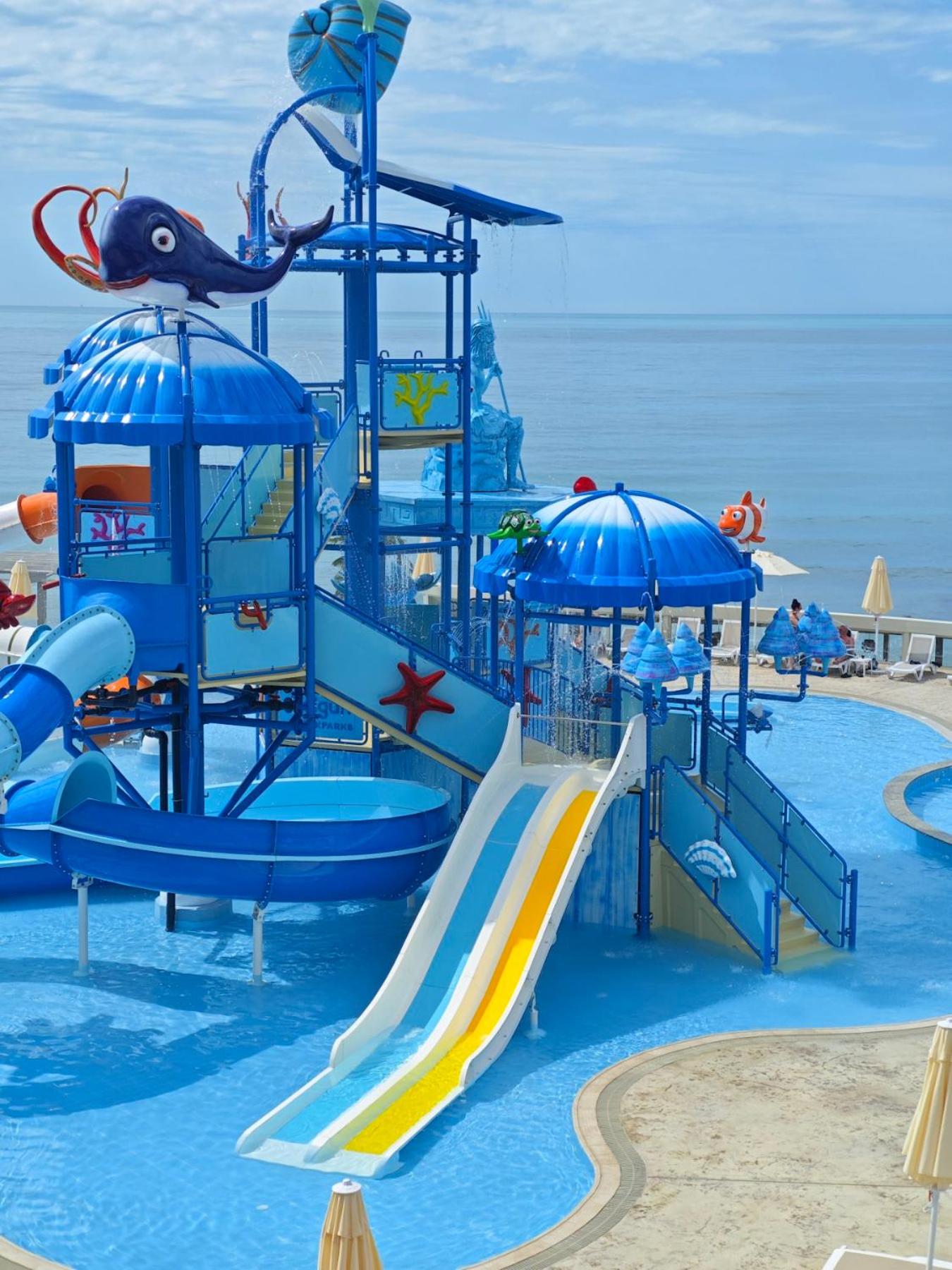 Royal Bay Resort 51/62
