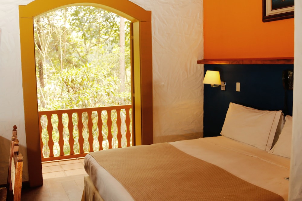 Hotel Serraverde 32/42