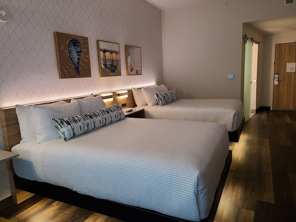 Cambria Hotel Rock Hill - University Center 14/59